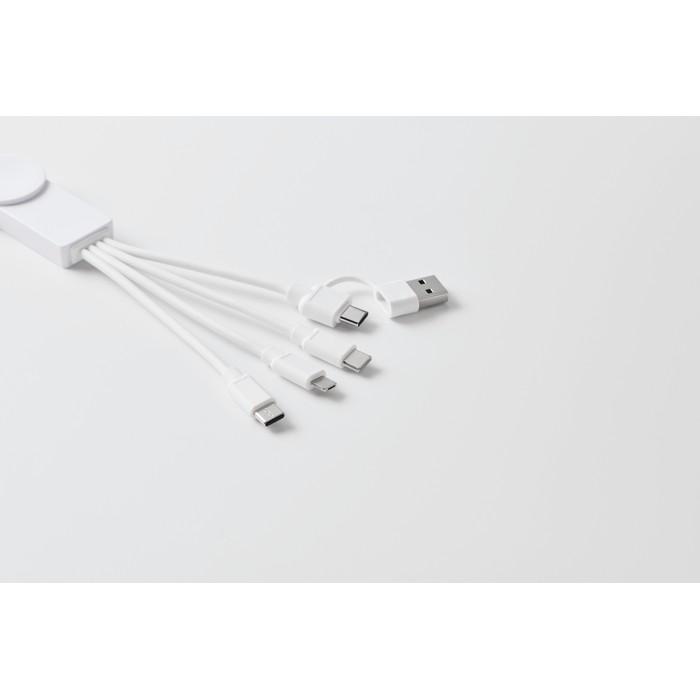 Llavero con distintos cables de carga con distintas salidas color blanco vista fotografía septima vista Llavero con distintos cables de carga con distintas salidas color blanco vista fotografía septima vista