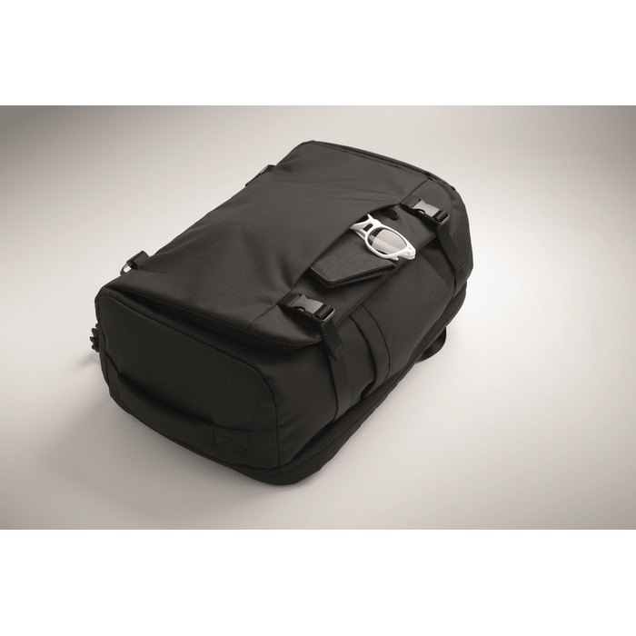 Mochila ideal para viajes con múltiples compartimientos color negro vista fotografía quinta vista