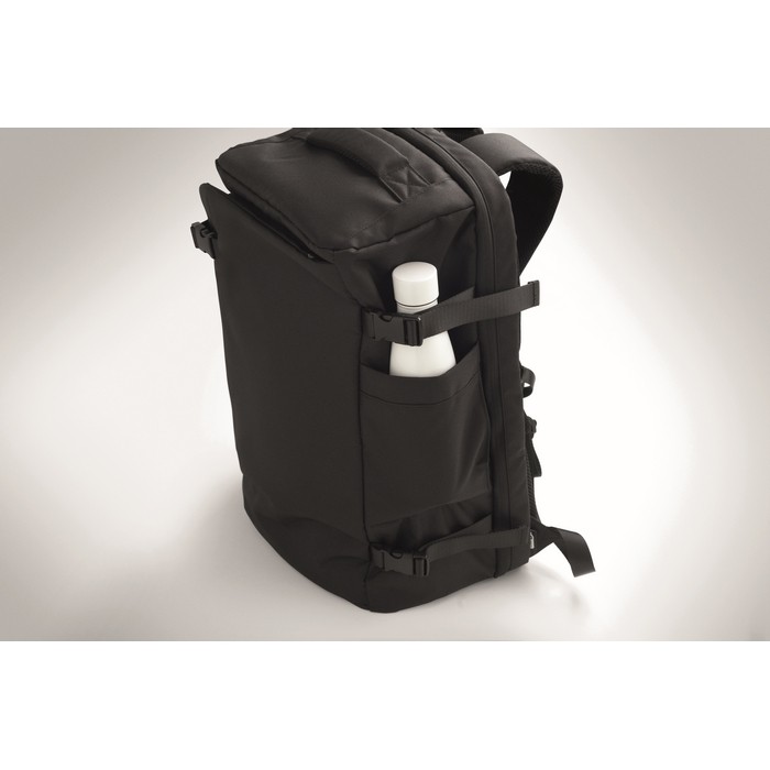 Mochila ideal para viajes con múltiples compartimientos color negro vista fotografía septima vista