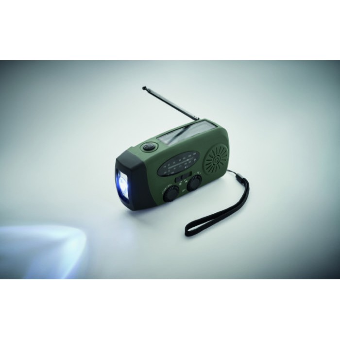 Radio portátil solar con linterna y batería externa de emergencia color verde oscuro Radio portátil solar con linterna y batería externa de emergencia color verde oscuro