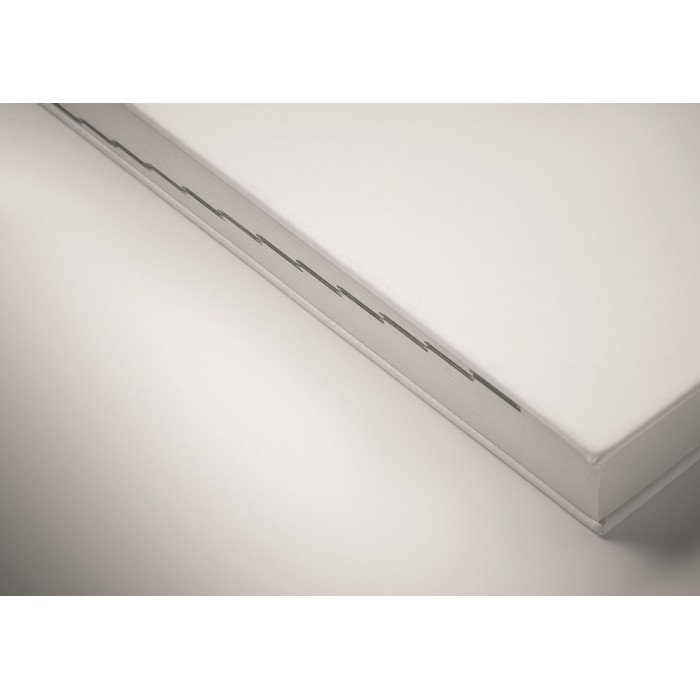 Libreta con agenda perpetuo de vista diaria con marca página a juego A5 color blanco vista fotografía Libreta con agenda perpetuo de vista diaria con marca página a juego A5 color blanco vista fotografía