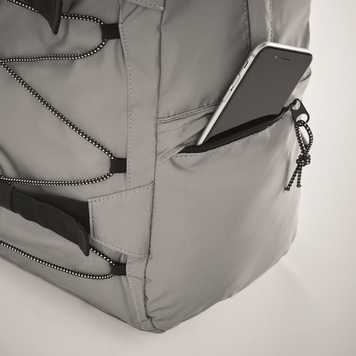 Mochila acolchada de poliéster reflectante para portátil 15'' color plateado mate vista fotografía sexta vista Mochila acolchada de poliéster reflectante para portátil 15'' color plateado mate vista fotografía sexta vista