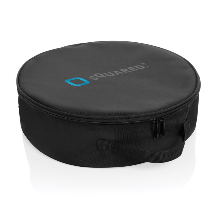 Bolsa para cables largos fabricada con materiales reciclados color negro vista con logo Bolsa para cables largos fabricada con materiales reciclados color negro vista con logo