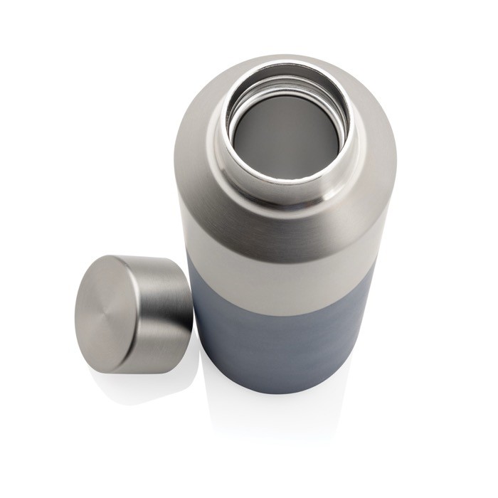 Botella térmica de acero reciclado con tapón antifugas 600ml color azul marino tercera vista Botella térmica de acero reciclado con tapón antifugas 600ml color azul marino tercera vista