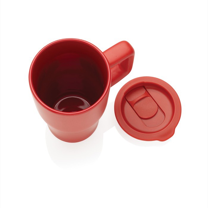 Taza premium de cerámica con asa ergonómica y tapa antigoteo 490 ml color rojo sexta vista