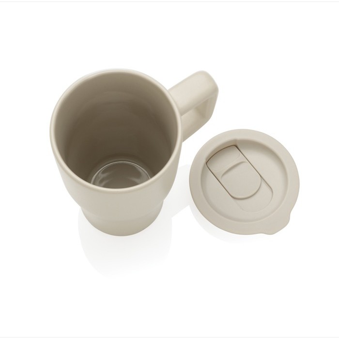 Taza premium de cerámica con asa ergonómica y tapa antigoteo 490 ml color gris sexta vista