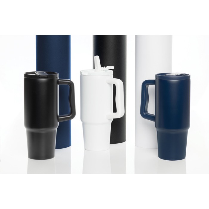 Vaso de acero reciclado con boquilla abatible y tapa de rosca 900 ml color negro