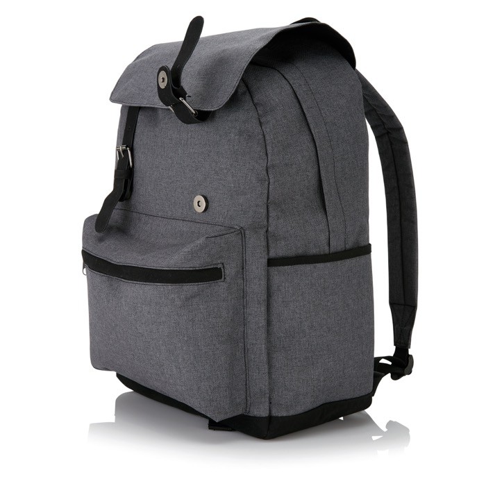 Mochila de look clásico con bolsillos color gris oscuro cuarta vista Mochila de look clásico con bolsillos color gris oscuro cuarta vista