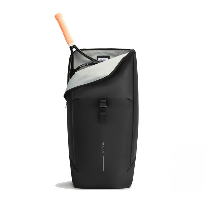 Mochila multiusos con tejido resistente al gua y solapa PC 16” color negro octava vista Mochila multiusos con tejido resistente al gua y solapa PC 16” color negro octava vista