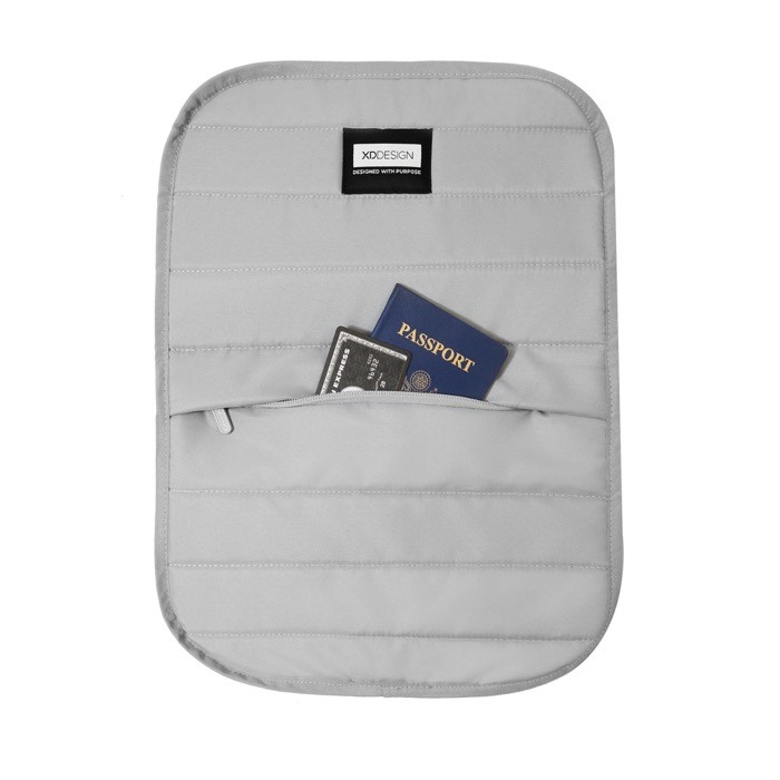 Mochila expansible en tejido reciclado con cremallera Duo-Zipper 16” color negro