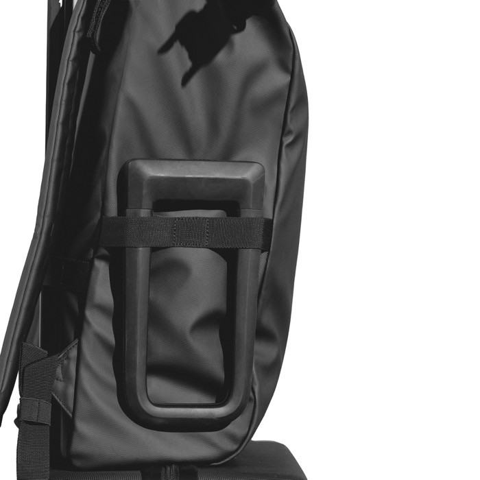 Mochila urbana impermeable con fijación a bicicleta y antirrobo 16” color negro vista 13