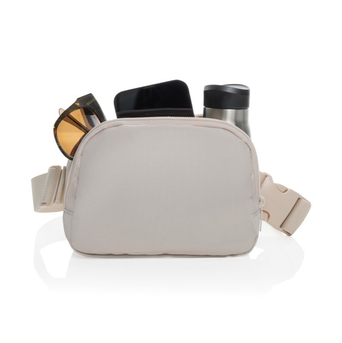 Bolsa bandolera mutliusos de RPET con correa y capacidad de 1L color beige quinta vista