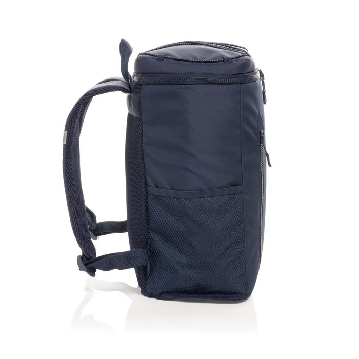 Mochila nevera de RPET con correas ajustables capacidad 18L color azul marino cuarta vista Mochila nevera de RPET con correas ajustables capacidad 18L color azul marino cuarta vista
