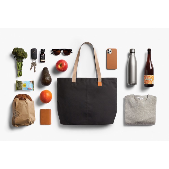 Bolsa tote con bolsillos interiores y capacidad de 15L Bellroy color negro decima vista