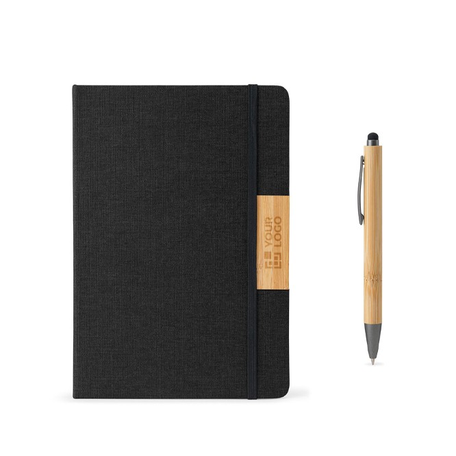 Set bloc de notas y bolígrafo de bambú tinta negra A5 hojas a rayas vista principal Set bloc de notas y bolígrafo de bambú tinta negra A5 hojas a rayas vista principal