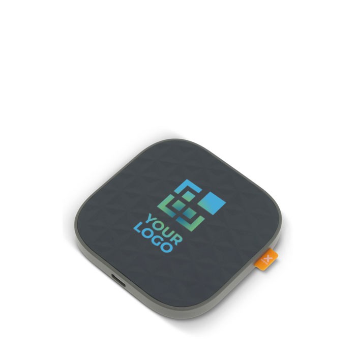 Compacto cargador inalámbrico corporativo en forma cuadrada 15W vista principal