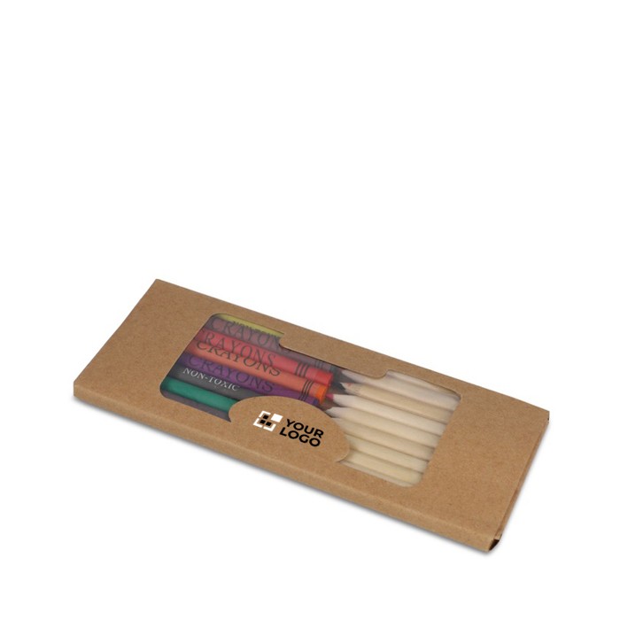 Caja de papel kraft con juegos de lápices de colores y ceras vista principal