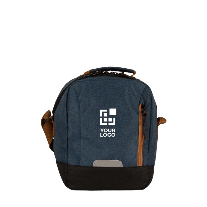 Bolsa nevera con correa ajustable con bolsillo delantero 8L vista principal Bolsa nevera con correa ajustable con bolsillo delantero 8L vista principal