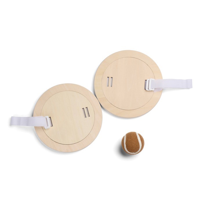Juego de madera con palas de velcro y pelota que incluye bolsa color marrón segunda vista Juego de madera con palas de velcro y pelota que incluye bolsa color marrón segunda vista