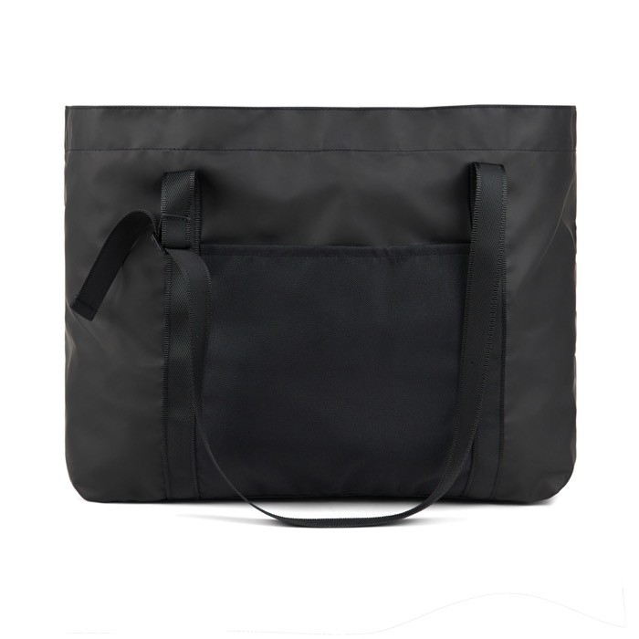 Bolsa max de poliéster reciclado con bolsillos internos y externos color negro Bolsa max de poliéster reciclado con bolsillos internos y externos color negro
