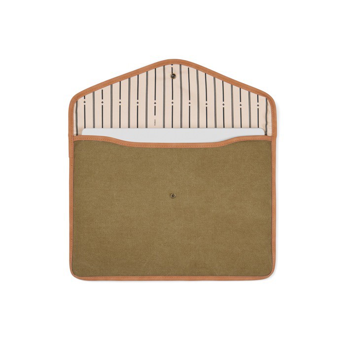 Funda para portátil de lona reciclada con bordes de color 14” color verde segunda vista Funda para portátil de lona reciclada con bordes de color 14” color verde segunda vista