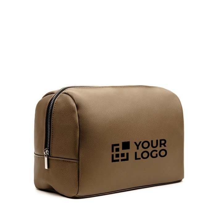 Neceser de viaje de cuero sintético reciclado con cremallera total color marrón vista de impresión Neceser de viaje de cuero sintético reciclado con cremallera total color marrón vista de impresión