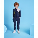 Pantalón deportivo largo de poliéster 240 g/m2 Roly Direct Rodas color azul marino segunda vista de uso