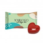 Caramelo en forma de corazon con envoltorio personalizado a todo color color fresa tercera vista