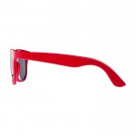 Gafas de sol estilo retro ideales para el aire libre UV400 color rojo vista lateral