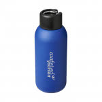 Botella de viaje con aro metálico color azul con logo