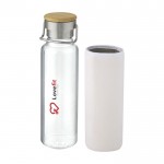 Botella de vidrio borosilicatado con funda color blanco vista impresa con tampografía