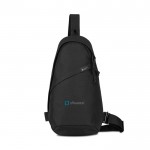 Bolsa bandolera sostenible en rPET reciclado con correas ajustables color negro vista con logo