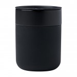 Vaso de cerámica con envoltura de silicona y tapa de plástico 330ml color negro segunda vista frontal