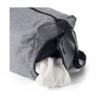 Bolsa de viaje promocional plegable con compartimiento para zapatos color gris quinta vista