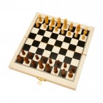 Juego de ajedrez presentado en estuche con piezas de madera color natural tercera vista
