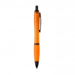 Bolígrafo de plastico reciclado con detalles negros tinta negra color naranja segunda vista lateral