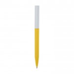 Bolígrafo de plástico reciclado de varios colores con tinta azul color amarillo