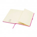 Cuaderno con esquinas redondeadas y tapa suave A5 hojas a rayas color rosa tercera vista