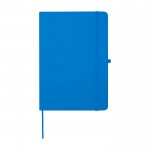 Cuaderno con esquinas redondeadas y tapa suave A5 hojas a rayas color azul claro segunda vista frontal
