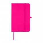 Libreta de tapa dura con cubierta de tacto suave A6 hojas a rayas color rosa segunda vista frontal