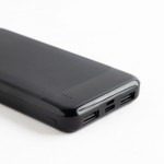 Powerbank de ABS reciclado con varios puertos 10.000 mAh