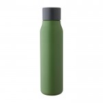 Botella térmica de acero inoxidable reciclado con mosquetón 600ml color verde primera vista