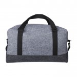 Bolsa de deporte de fieltro RPET con pequeño compartimiento delante cuarta vista