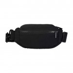 Bandolera de material reciclado con bolsillo principal amplio color negro segunda vista frontal