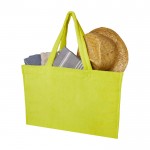 Bolsa tote de playa con acabado soft y compartimento grande color verde lima segunda vista