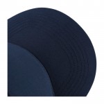 Gorra de poliéster con orificios en parte trasera para ventilación séptima vista