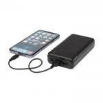 Batería externa de material reciclado de larga duración 20.000 mAh color negro cuarta vista