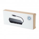 Hub de plástico reciclado con puertos de entrada y salida HDMI color negro segunda vista con caja