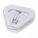 Auriculares sencillos con conector de audio y estuche triangular color blanco