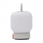 Lámpara portátil tipo farol que aporta iluminación suave Kooduu Loome color blanco vista lateral
